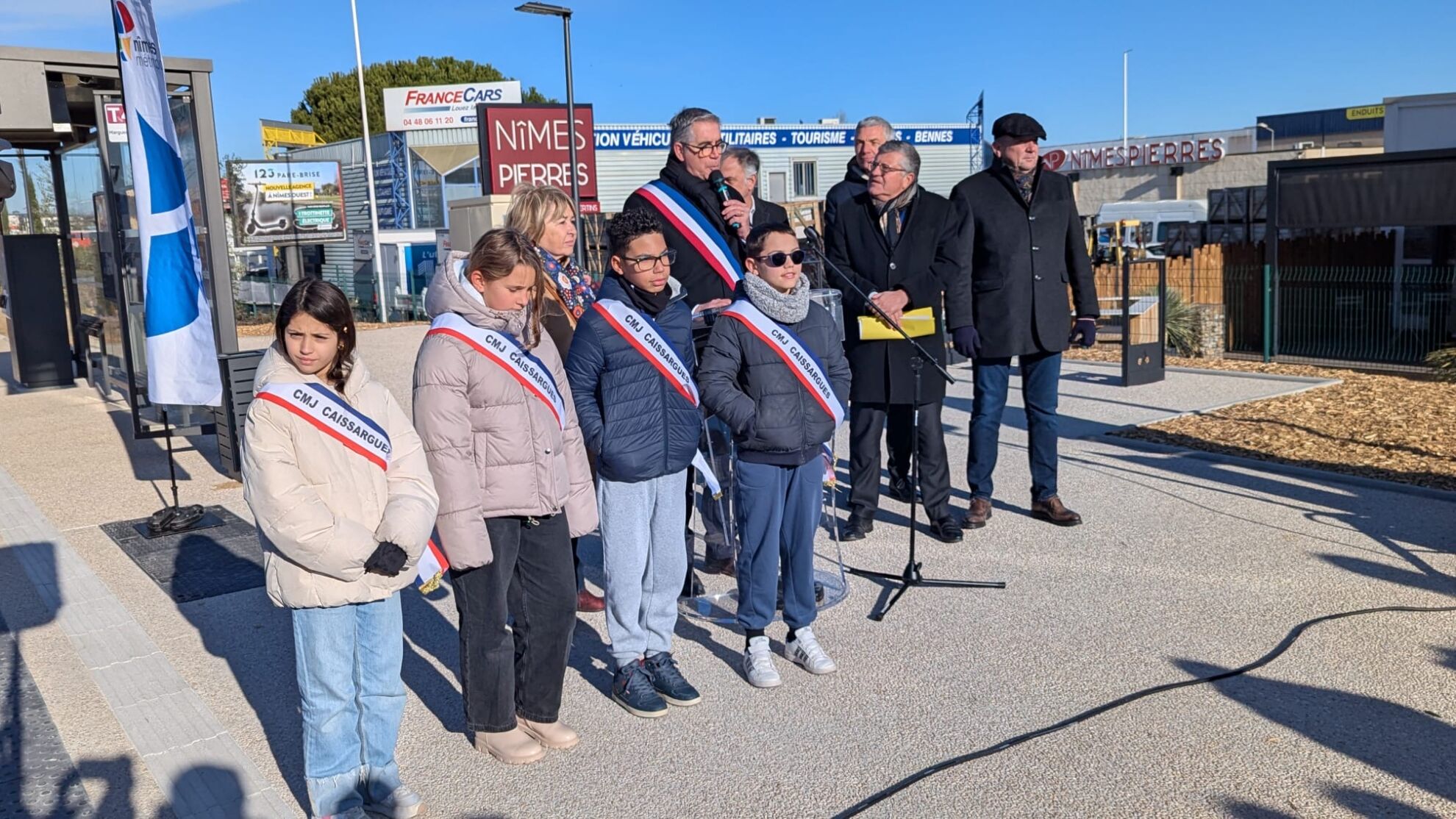 B19eeb04 7826 4cad Be6c 69962b4a57e3